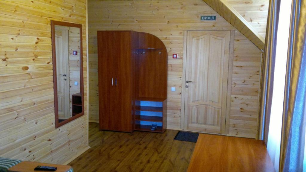 Panska Hata Hotel Nyzhnya Khortytsya Cameră foto