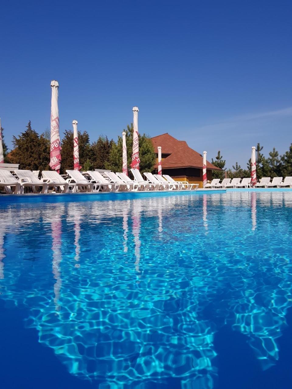 Panska Hata Hotel Nyzhnya Khortytsya Exterior foto